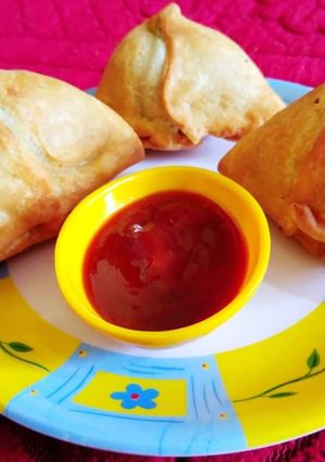 A picture of Samosa.