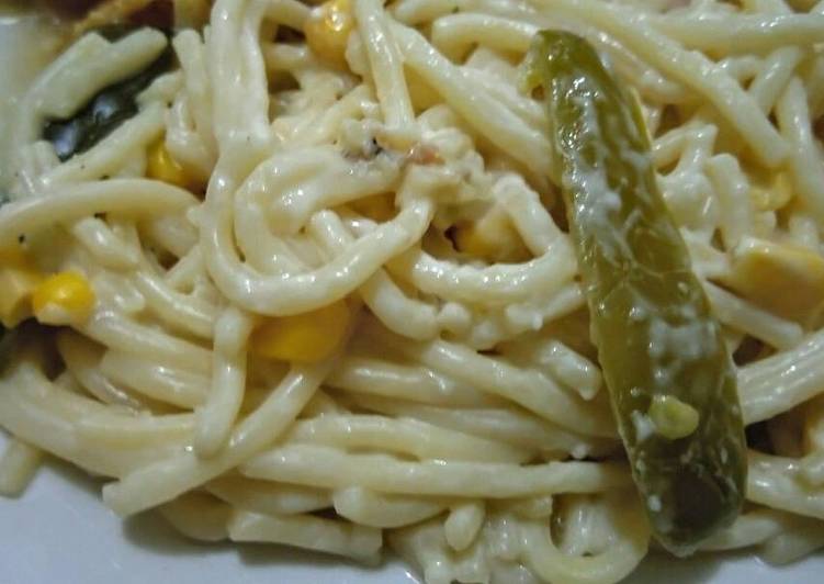 Spaghetti Blanco con Rajas