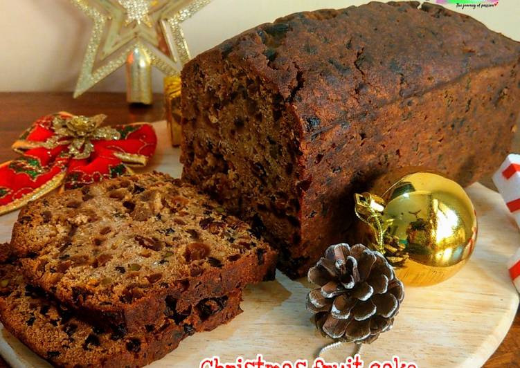 Christmas fruit cake