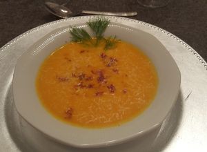 Una foto de Sopa crema de calabaza con jengibre