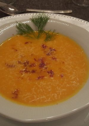 Una foto de Sopa crema de calabaza con jengibre