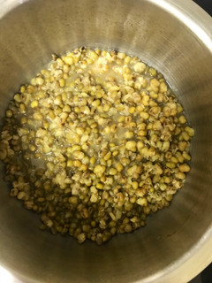 綠豆湯(電鍋+瓦斯爐) 的食譜成品照片