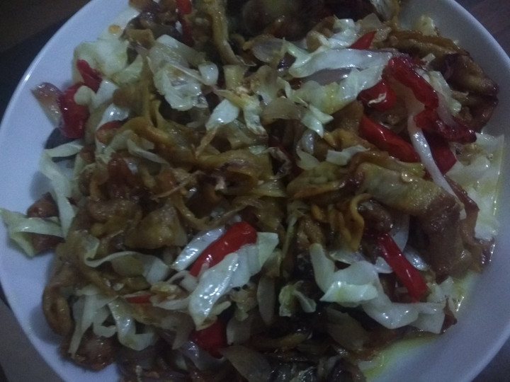 Resep Tumis Kol dengan usus ayam goreng, Bikin Ngiler