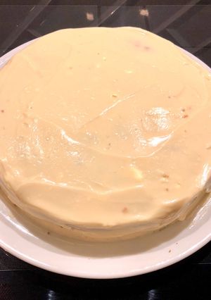 Una foto de Tarta de Zanahoria ligera con "Vainilla Cream Cheese Frosting"