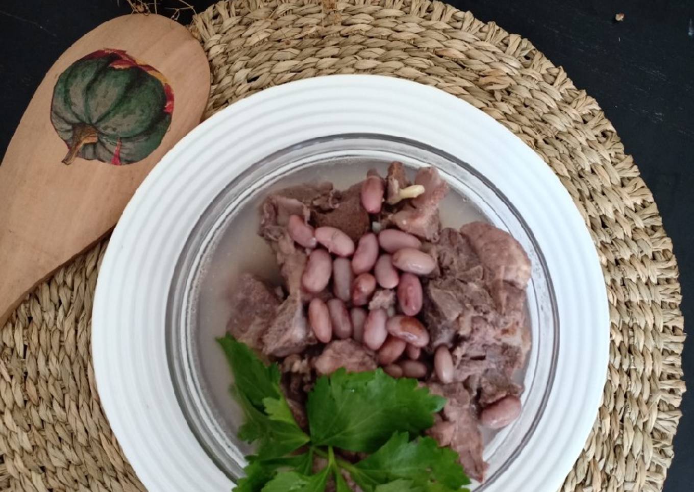 Bakut Kacang Merah/ Sup Tulang Iga