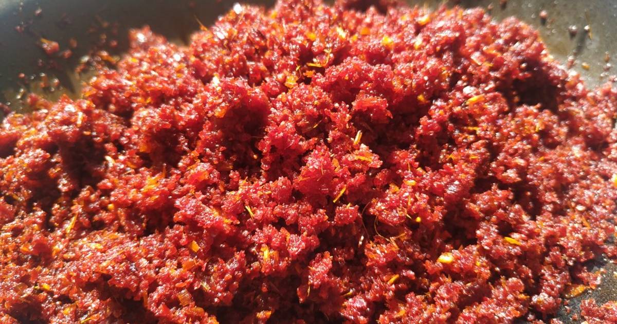 Những thành phần cần chuẩn bị để làm sa tế sả ớt khô là gì?
