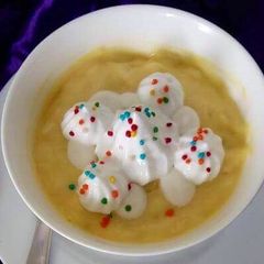 A picture of Mango shrikhand.