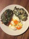 Spinach Toast with bleu cheese and eegs