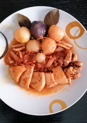 Φωτογραφία της συνταγής Σουπιές στιφάδο!!! 🍷