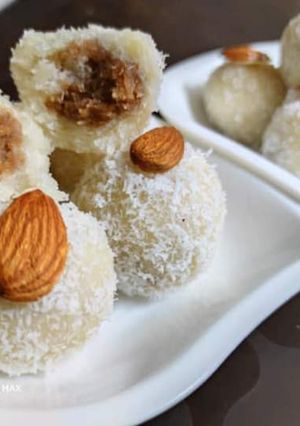 A picture of Chocolate truffle Coconut ladoos.