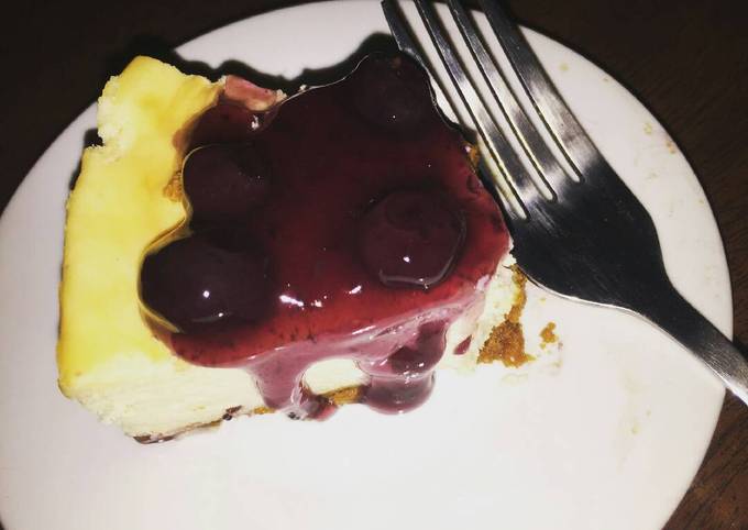 Recipe of Homemade Blueberry cheese cake :)