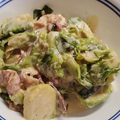 A picture of Creamy Insta Pot Brussel Sprouts.