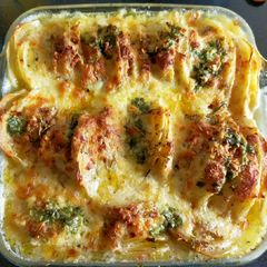 Scalloped Potatoes A picture of Scalloped Potatoes.