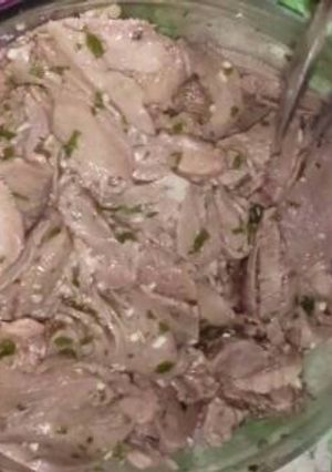 Una foto de Lengua a la vinagreta
