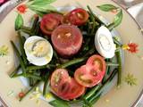 Insalata fredda con Simmenthal, fagiolini,uova e pomodori