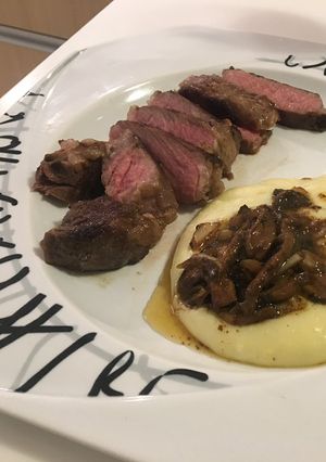 Foto de Sous vide - Bife Ancho com cogumelos