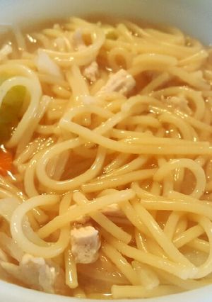 A picture of Chicken Spaghetti and Vegetable soup 😀.