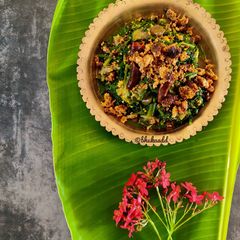 A picture of Bari palak fry.