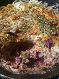 A picture of Corned Beef and Red Cabbage.