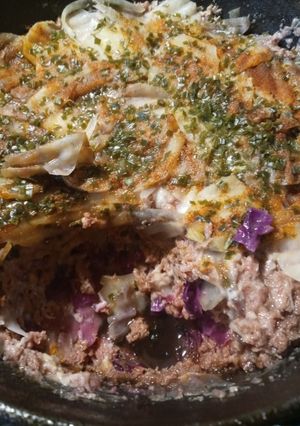 A picture of Corned Beef and Red Cabbage.