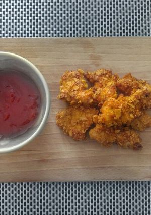 Sajtos tortillabundás csirkemellfalatok recept fotója