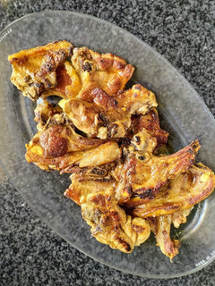 Una foto de Chuletillas de lechal