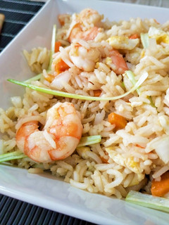 Una foto de Khao Pad Kung -arroz frito con langostinos-