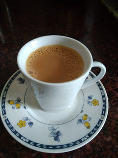 ஏலக்காய் டீ (Elakkaai tea recipe in tamil) செய்முறை முக்கிய புகைப்படம்
