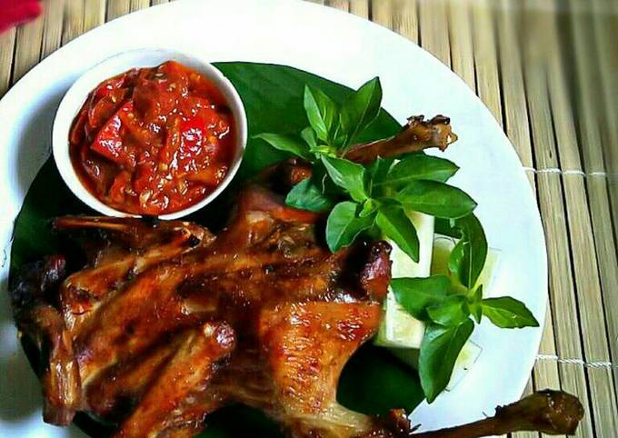 Bagaimana Membuat Ayam Bacem Anti Gagal