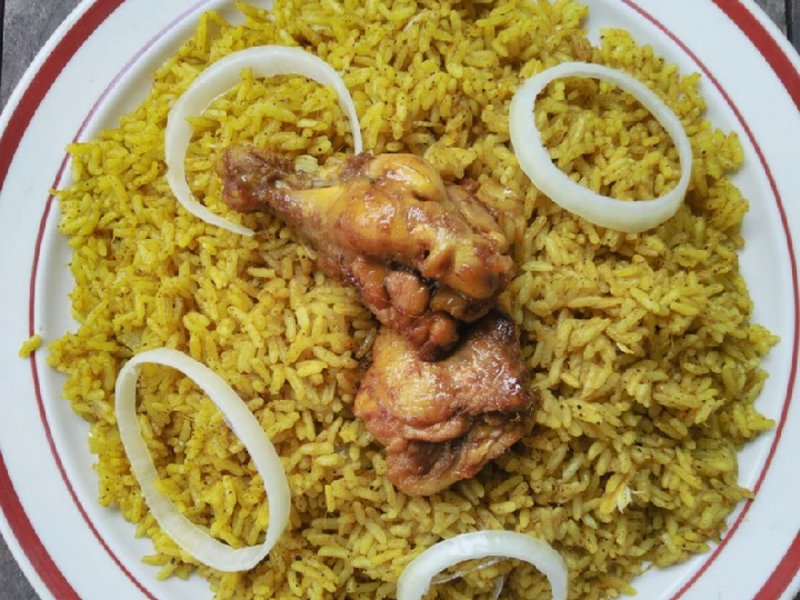 Cara Simple Membikin Resep  Nasi Kebuli Ayam Simple yang Bisa Manjain Lidah, Enak Banget