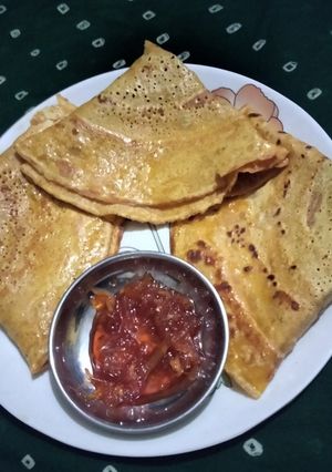 બેસન ના ચીલા (Besan Chila Recipe in gujarati) રેસીપી મુખ્ય ફોટો