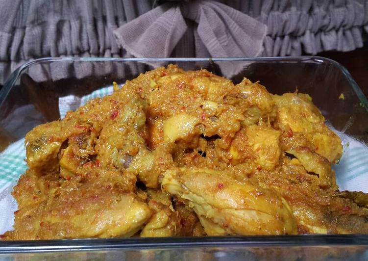 Ayam Kalio Andung Naya