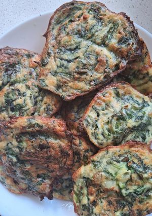 A picture of Spinach fritters.