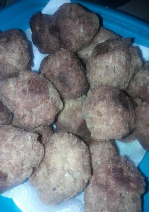 Una foto de Albóndigas o buñuelos de comida del día anterior