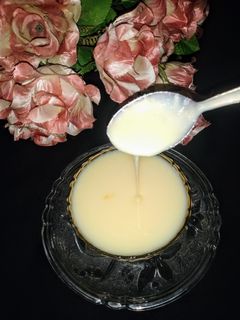 कंडेंस्ड मिल्क (condensed milk recipe in Hindi) रेसिपी मुख्य फोटो