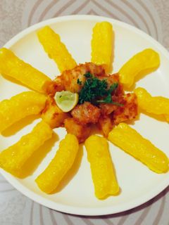 ભુંગળા બટાકા (Bhungra Bataka Recipe In Gujarati) રેસીપી મુખ્ય ફોટો