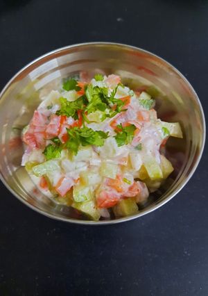 A picture of Vegetable raita.