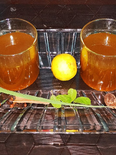 काढ़ा (kadha recipe in Hindi) रेसिपी मुख्य फोटो