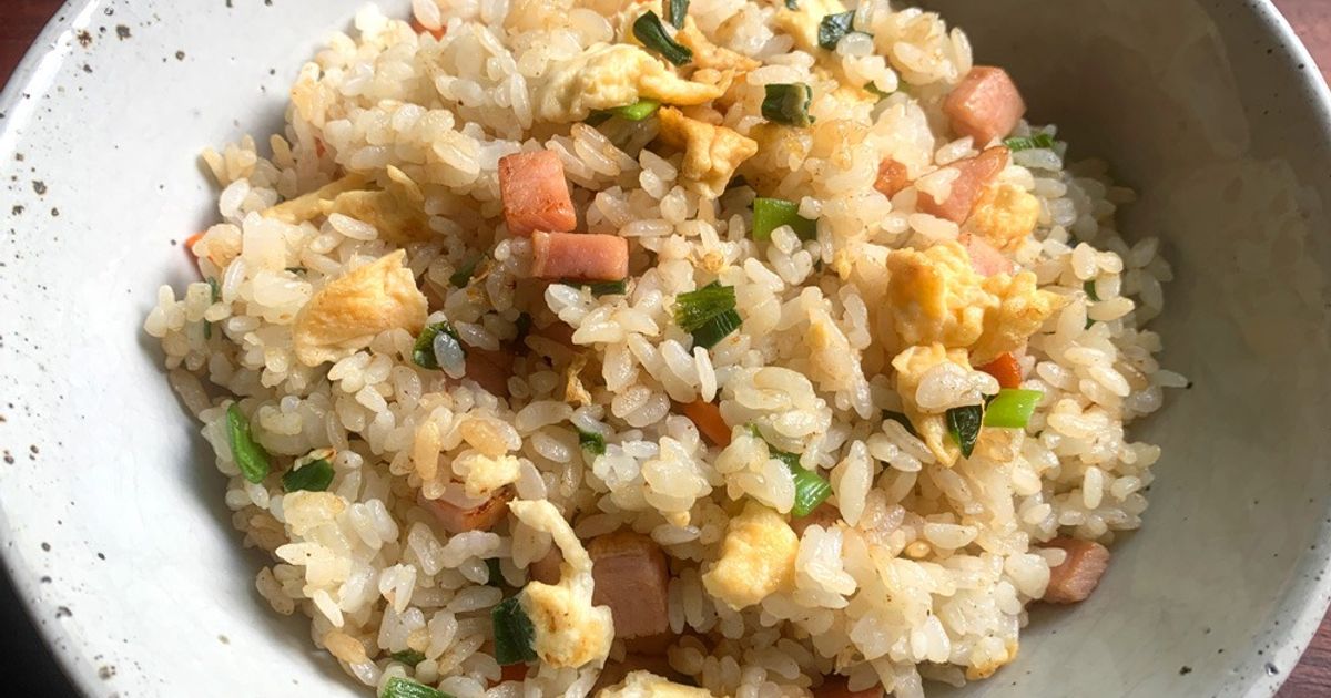 Ham & Egg Fried Rice Recipe by Hiroko Liston - Cookpad