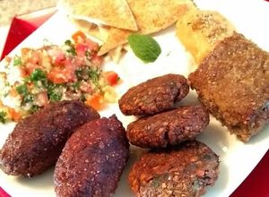 Una foto de Kibbeh al horno