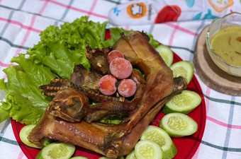 Anti Ribet, Memasak Ayam Ingkung Kampung Menu Enak Dan Mudah Dibuat