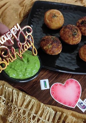 গন্ধরাজ চিকেন স্টাফড আপ্পে(gandharaj chicken appe recipe in Bengali) রেসিপির প্রধান ছবি