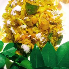 A picture of Cabbage poriyal.