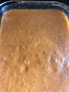Una foto de Sopa de tomate caliente o fría