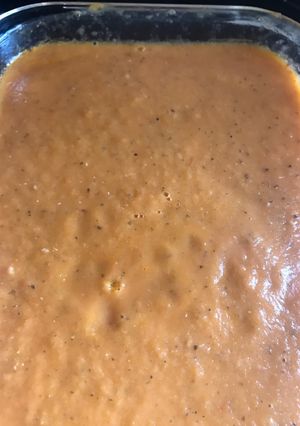 Una foto de Sopa de tomate caliente o fría
