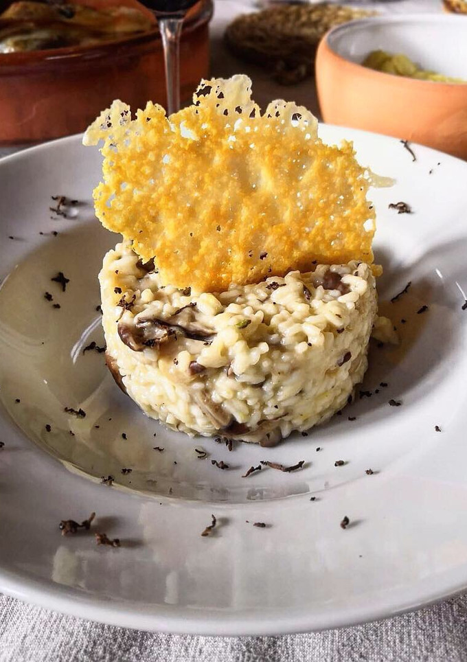 Una foto de Risotto de setas exóticas y trufa