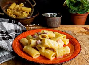 Foto di Rigatoni in padella con besciamella home made