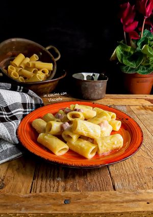 A picture of Skillet Rigatoni with Homemade Béchamel.