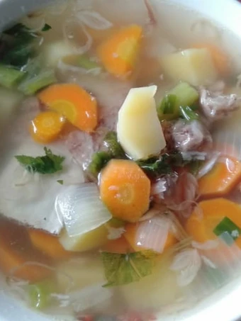 Cara Gampang Menyiapkan Resep Sayur Sop Tetelan Sapi yang Bikin Ngiler