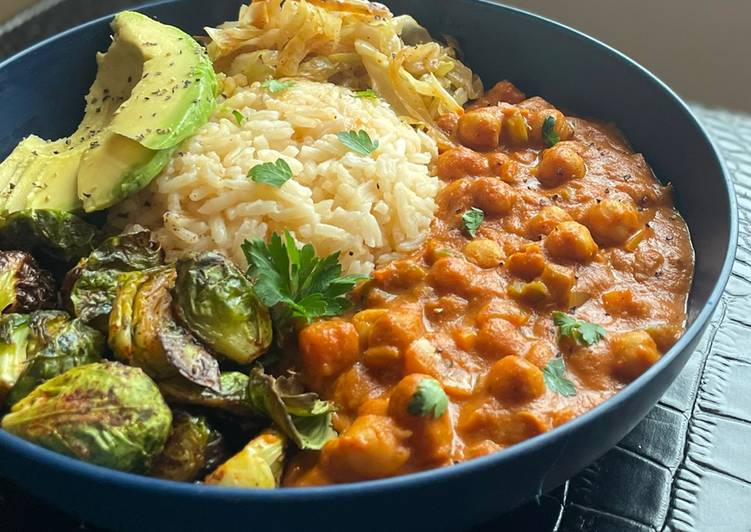 Recipe of Perfect Easy Spicy Stewed Chickpea Bowl #Vegetarian